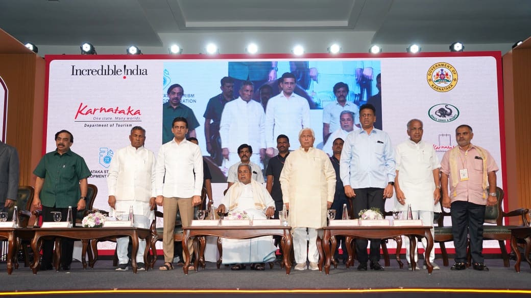 dignitaries, siddaramaiah, karnataka cm, karnataka, bengaluru, karnataka international travel expo, karnataka international travel expo 2025, kite 2025, taj west end, onlyprathamesh