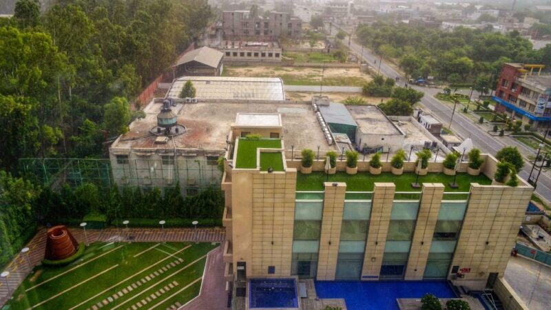 Radisson Blu Hotel Greater Noida: Lavish Corporate Stay